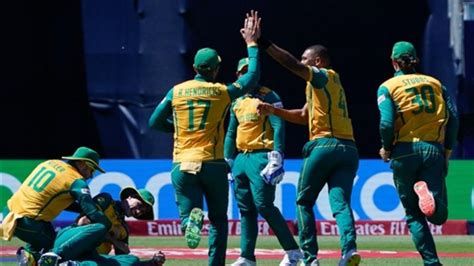 T20 World Cup 2024 Baartmans Four Wicket Haul Helps Sa To Restrict