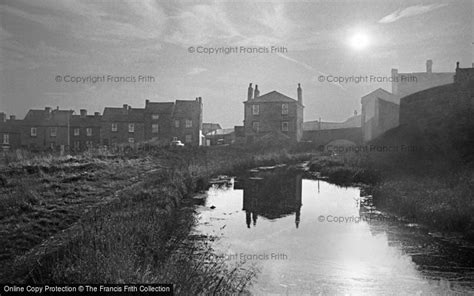 Photo of Oldbury, The Canal 1964 - Francis Frith