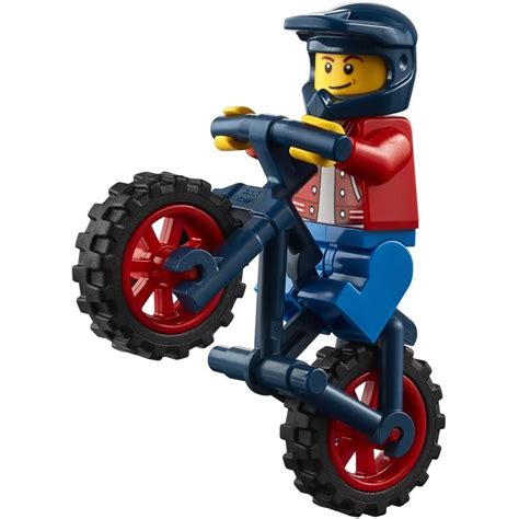 Купить Конструктор LEGO City Скейт-парк 195 деталей 60290 Курьерская ...