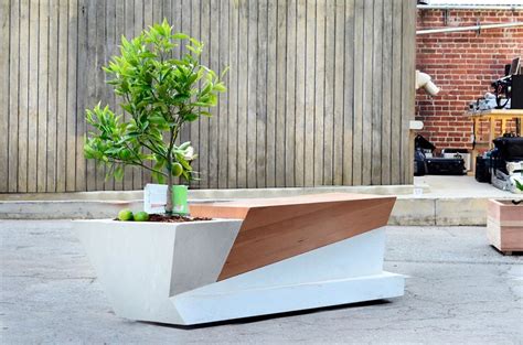 Modern Garden Bench And Planter Combo Landscaping Network