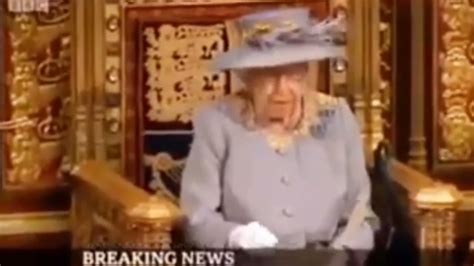 Queen Elizabeth Says The One Piece Is Real YouTube