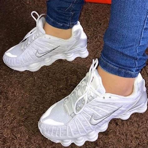 Tênis nike shox 12 molas refletivo branco unissex tendência novo na