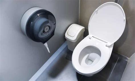 9 Best Toilet Clog Remover | Reviews + Guide