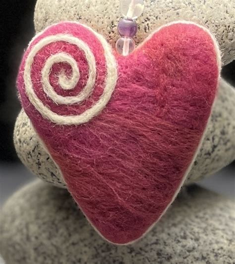 Felted Heart 1 Janice Jones Peninsula Art Gallery Sidney BC