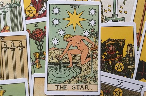 The Star Tarot Card Meanings In The Tarot Deck