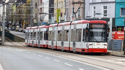 Dortmunder Stadtbahn Im April Eingeschr Nkt Umleitung F R Autofahrer