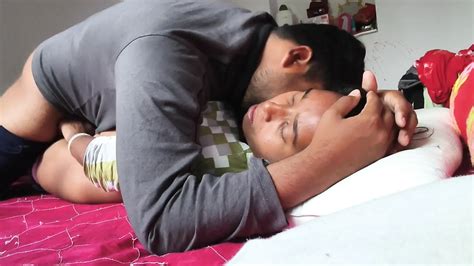 免费的 Indian Aunty Sex 色情视频 xHamster