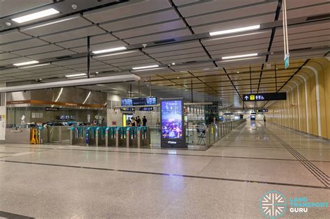 Gardens By The Bay MRT Station Passenger Service Centre Faregates