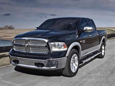 Ram Trucks 1500 Crew Cab Specs And Photos 2013 2014 2015 Autoevolution