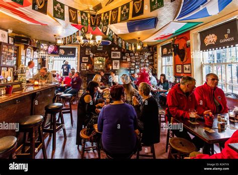 The Brazen Head Pub, Dublin, Republic of Ireland, Europe Stock Photo ...