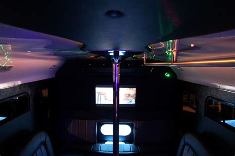 MIDNIGHT LIGHTS PARTYBUS