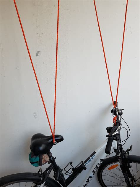 Крепление велосипеда к потолку своими руками | Пикабу