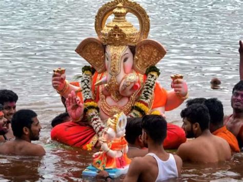 Ganesh Visarjan 2023 Date And Time घर में पधारे गजानन का कब और कैसे