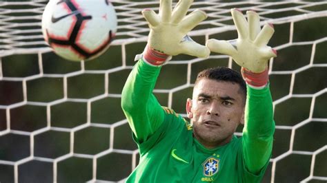 Goleiro Santos Buscar Repetir Feito De Weverton Na Olimp Ada