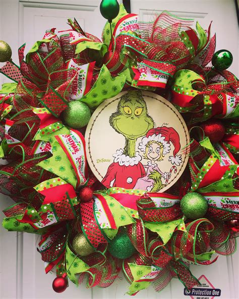 Grinch Wreath Christmas Wreaths Diy Grinch Christmas Christmas