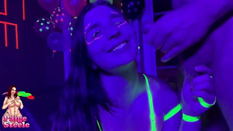 La Raver Girl Au Hasard XVIDEOS