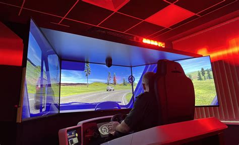 Virtual Reality Driving Simulator To Help Bring West Midlands Ambulance