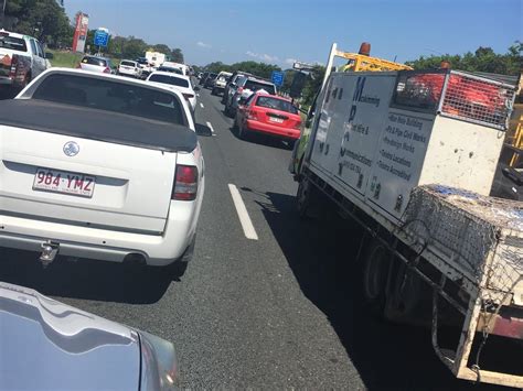 Brisbane Traffic Burpengary Accident Brings Bruce Highway To