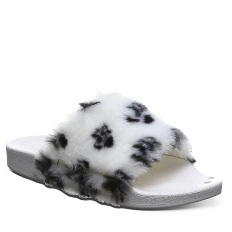 BEARPAW® Summer Slippers Are Built for Year-Round Comfort | BEARPAW