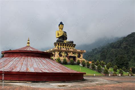 Buddha Park Of Ravangla Beautiful Huge Statue Of Lord Buddha At