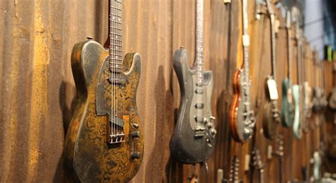 Boutique Guitar Showcase