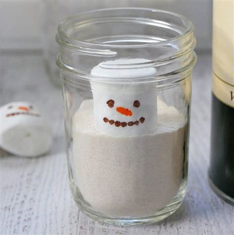 Melted Snowman Hot Chocolate Gift Jars