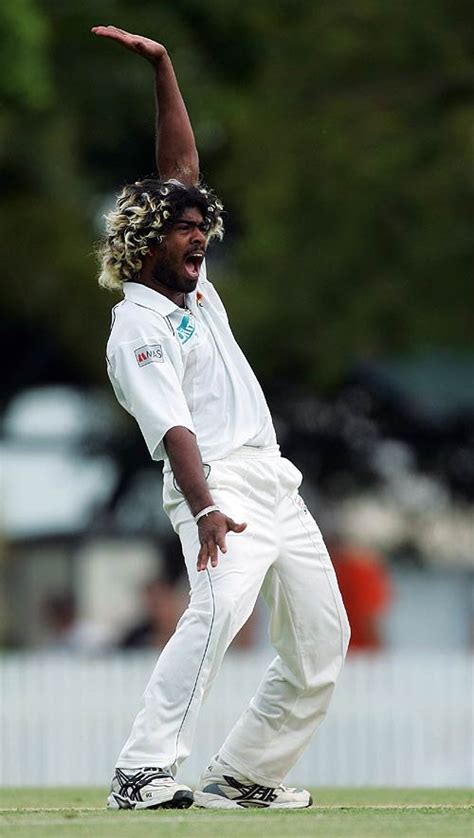 Lasith Malinga makes an appeal | ESPNcricinfo.com