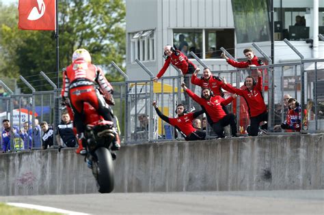 Double Win For Pbm First Win For New V Ducati In Bsb Josh Brookes