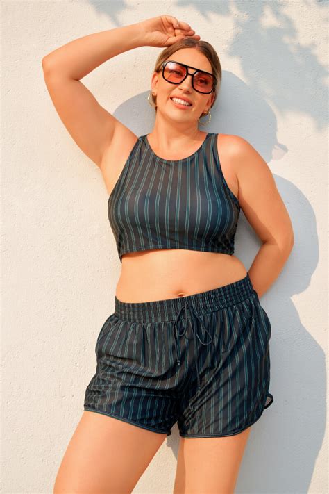 Deep Green Striped Wide Straps Sporty Plus Size Bikini Top With Boy Short Set