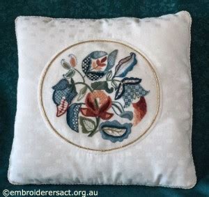 Crewel Cushion By Fran Novitski Embroiderers Guild Act