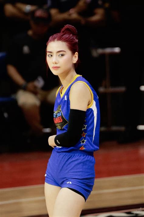 Bini Mikha Cute Friend Photos Pretty Brunette Pretty Smile