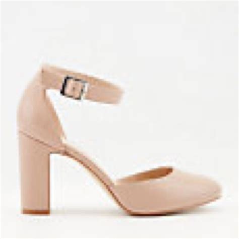 Le Chateau Shoes Le Chateau Nude Almond Toe And Ankle Strap Heels New Wout Box Poshmark