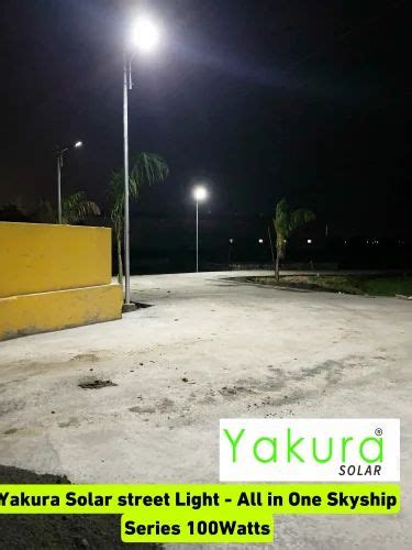 Yakura Solar Skyship Watts All In One Solar Street Light