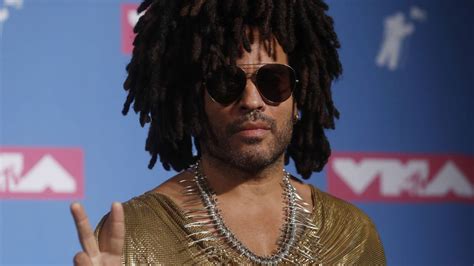 Emisoras Unidas Fotos Lenny Kravitz Provoca Burlas En Las Redes Por