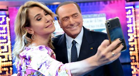 Silvio Berlusconi Del Debbio Gela Barbara D Urso Allo Speciale Tg