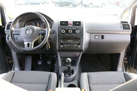 Volkswagen Touran Dwa komplety kół Bezwypadkowy 7570095825