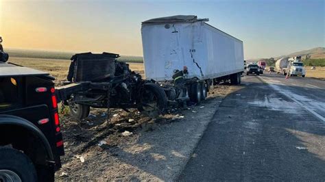 Big Rig Driver Dies In Pile Up On Interstate 5 Near Westley Fresno Bee