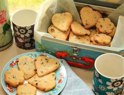 Traditional Shrewsbury Biscuits Recipe - Melanie May