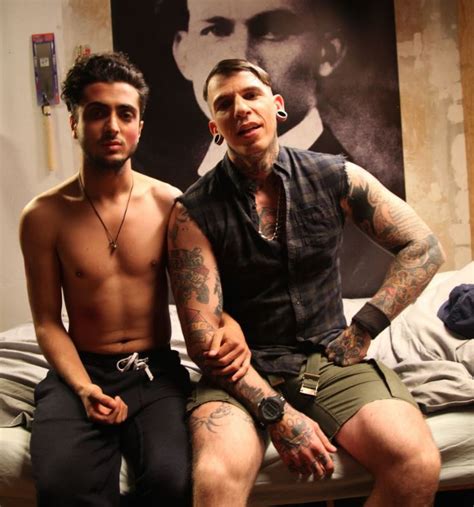 La crisis de los refugiados en una película porno gay de Bruce LaBruce Shangay