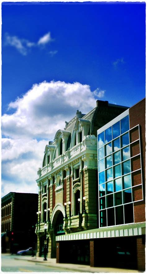 The Big Event Center Of Downtown Dubuque Jennifer Gensch Flickr