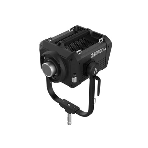 Aputure Announces Electro Storm Cs Xt F Fresnel Spotlight Max