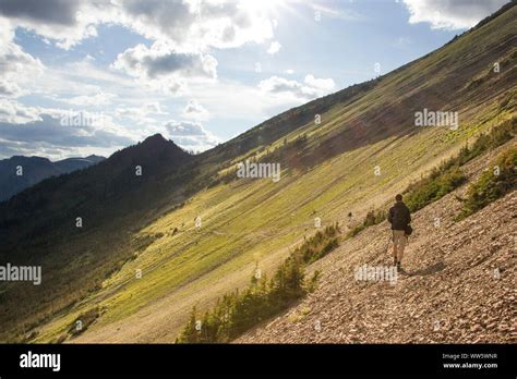 Canadian rocky mountains hi-res stock photography and images - Alamy