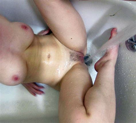 Bathtub Fun Porn Photo Eporner