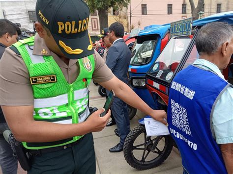 Policía Nacional del Perú on Twitter El general PNP Antero Mejía