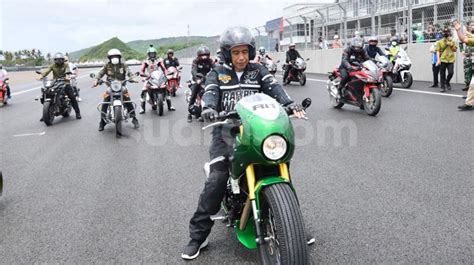 Jokowi Akan Menjamu Para Pembalap Motogp Dengan Wedang Jahe Di Istana