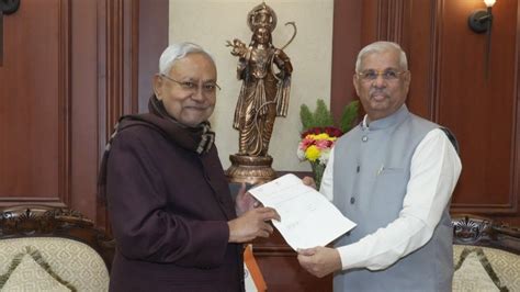 Four Reasons Why Nitish Kumar Is Called Paltu Ram By His Political