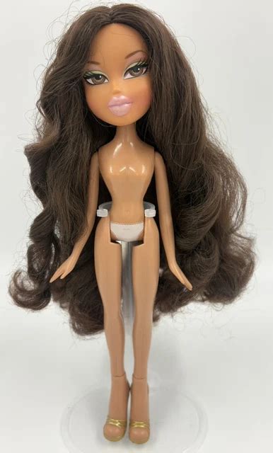 BRATZ ICONZ YASMIN Doll Nude With Original Gold Heels Shoes Hair Restyled Read PicClick CA