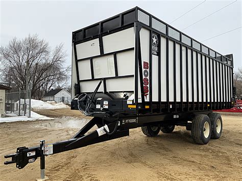 2023 Meyer 8126 H RT 26 Rear Unload Tandem Axle Forage Box