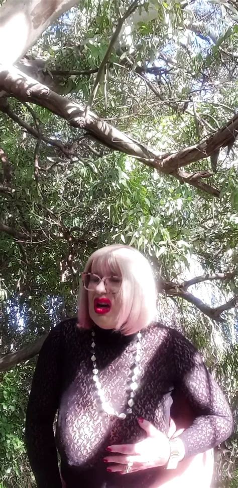 British Tv Cigarette Smoking In Nylons Shemale Porn Feat Mistress