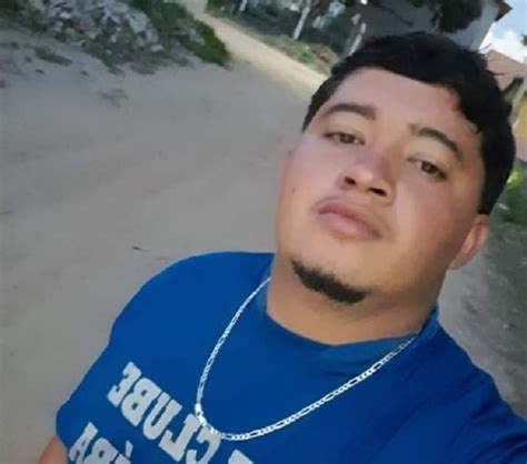 Jovem de 22 anos é assassinado a tiros em Cumuruxatiba após invasão